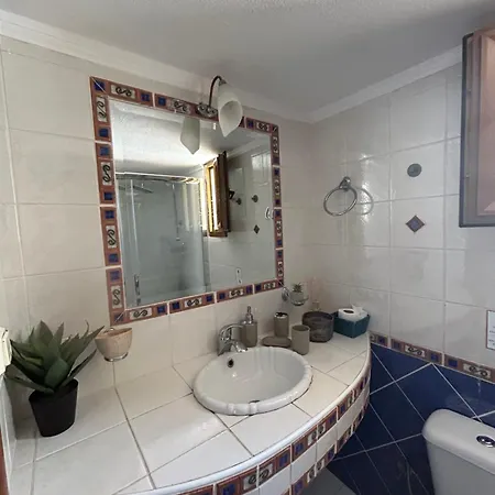 Beach House Thalassa וילה אפיטוס